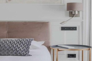 1 Schlafzimmer, Schreibtisch, Bügeleisen/Bügelbrett, kostenloses WLAN