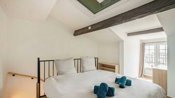 1 bedroom, desk, iron/ironing board, travel cot