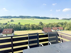 Outdoor dining - Stárkov by Interhome (Stárkov)