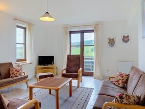 TV - Green Valley Park Stárkov 16 by Interhome (Stárkov)