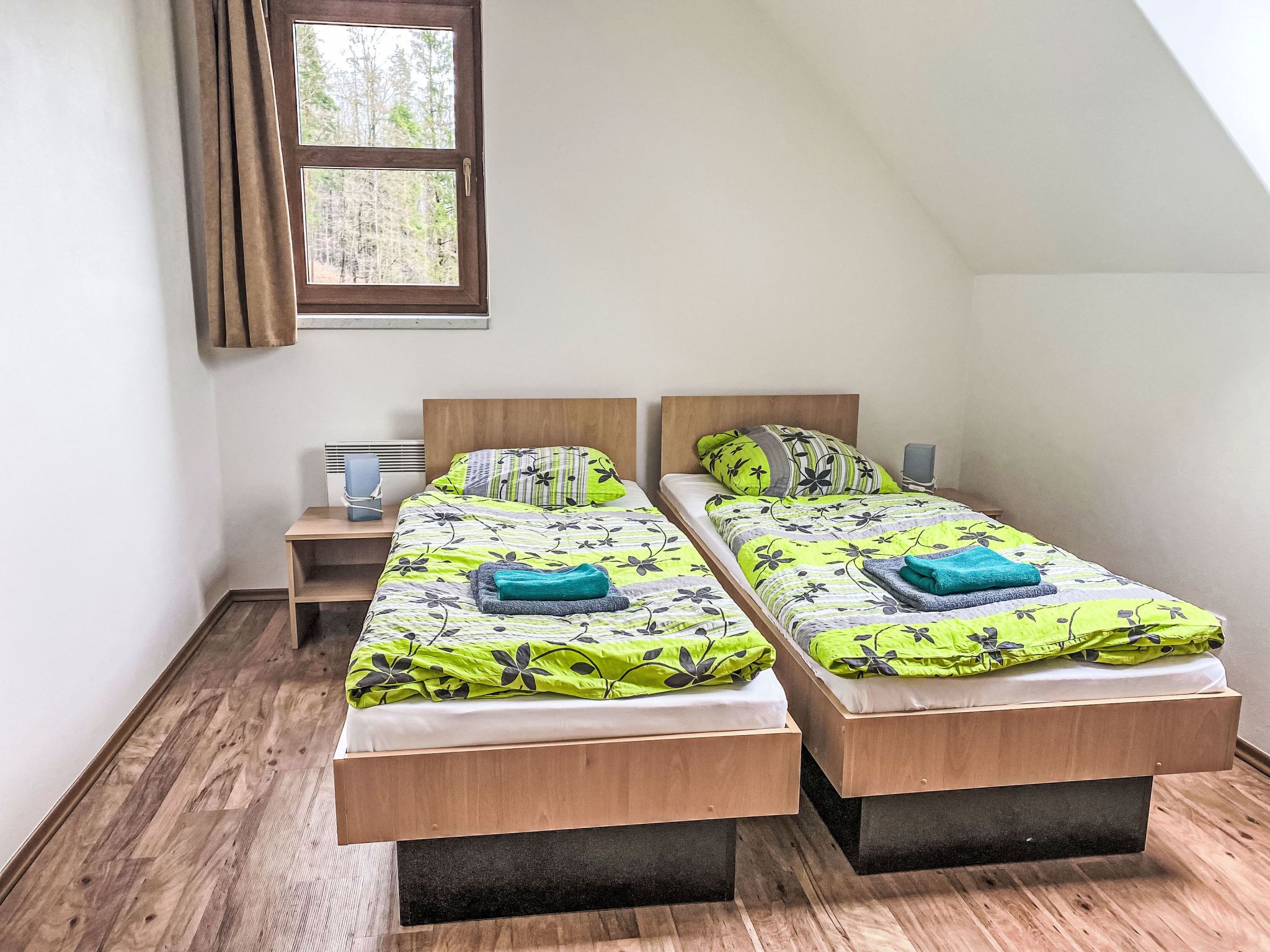 3 dormitoris i Internet 