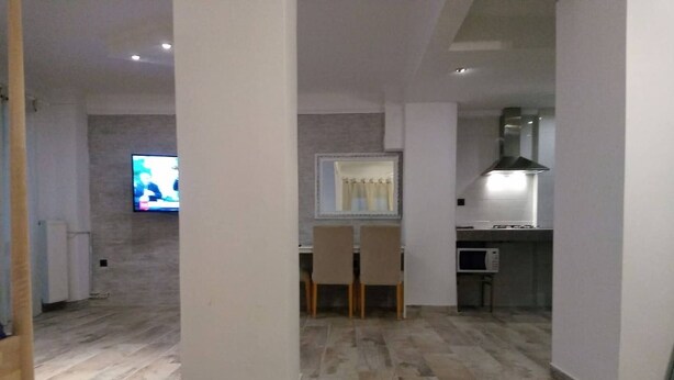Unclassified image, 1 of 27, button - Center Apartment With Private Yard Yr11 (Thessaloniki)