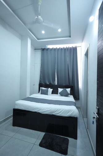 Atithi Hotel and Dhaba