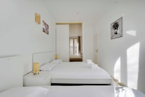 1 bedroom, desk, iron/ironing board, free WiFi - Cosy apartment - 1BR/3P - Strasbourg Saint Denis (Paris)