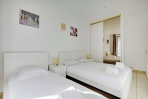 1 Schlafzimmer, Schreibtisch, Bügeleisen/Bügelbrett, kostenloses WLAN