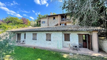 Villa, camere multiple, accessibile ai disabili, fumatori | Esterni