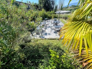 Villa, Multiple Bedrooms, Accessible, Smoking | Outdoor dining