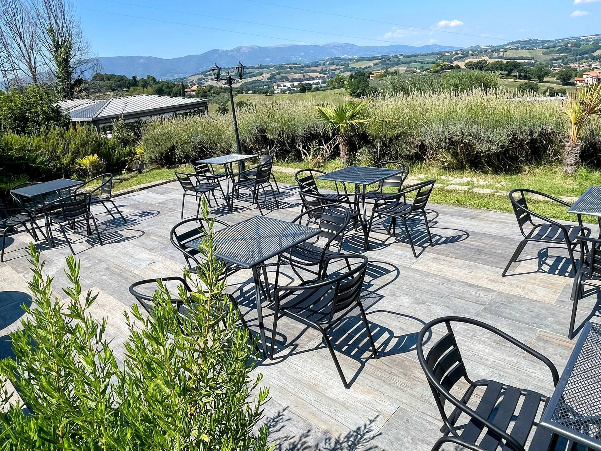 Villa, Mehrere Schlafzimmer, barrierefrei, Raucher | Speisen im Freien