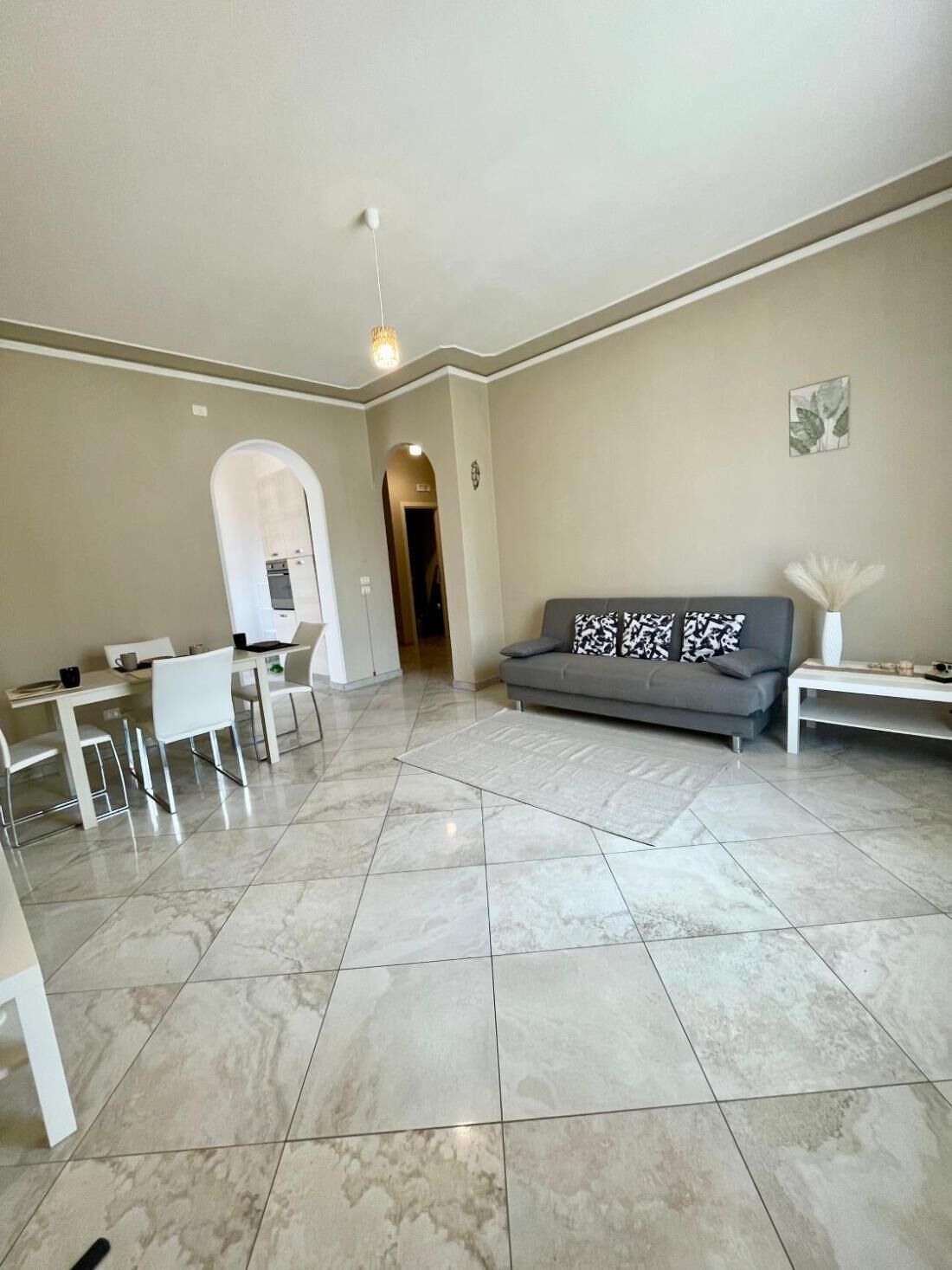 Apartment, 3 Bedrooms, Accessible, Smoking | Living area