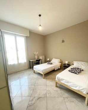 Apartment, 3 Bedrooms, Accessible, Smoking