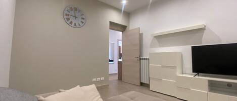 Leilighet, 2 soverom, røyk, balkong | Oppholdsrom