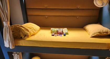 Room in B&B - Sinhassan Dormitory Hostel