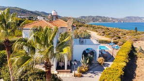 Villa, 4 Yatak Odas ı, Kişiye Özel Havuzlu, Bahçe Manzaralı | Dış mekân