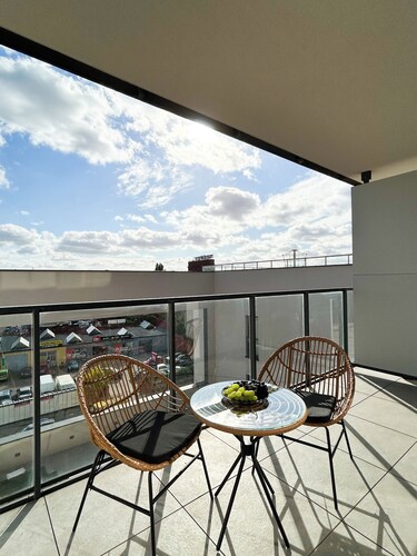 Luxury Apartment on Drewnowska Street