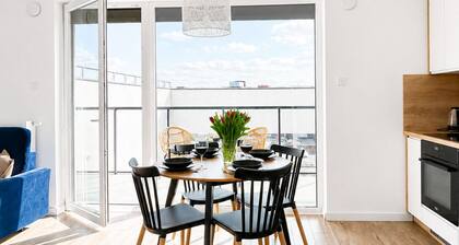 Luxury Apartment on Drewnowska Street