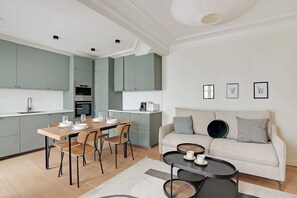 Smart TV, offices