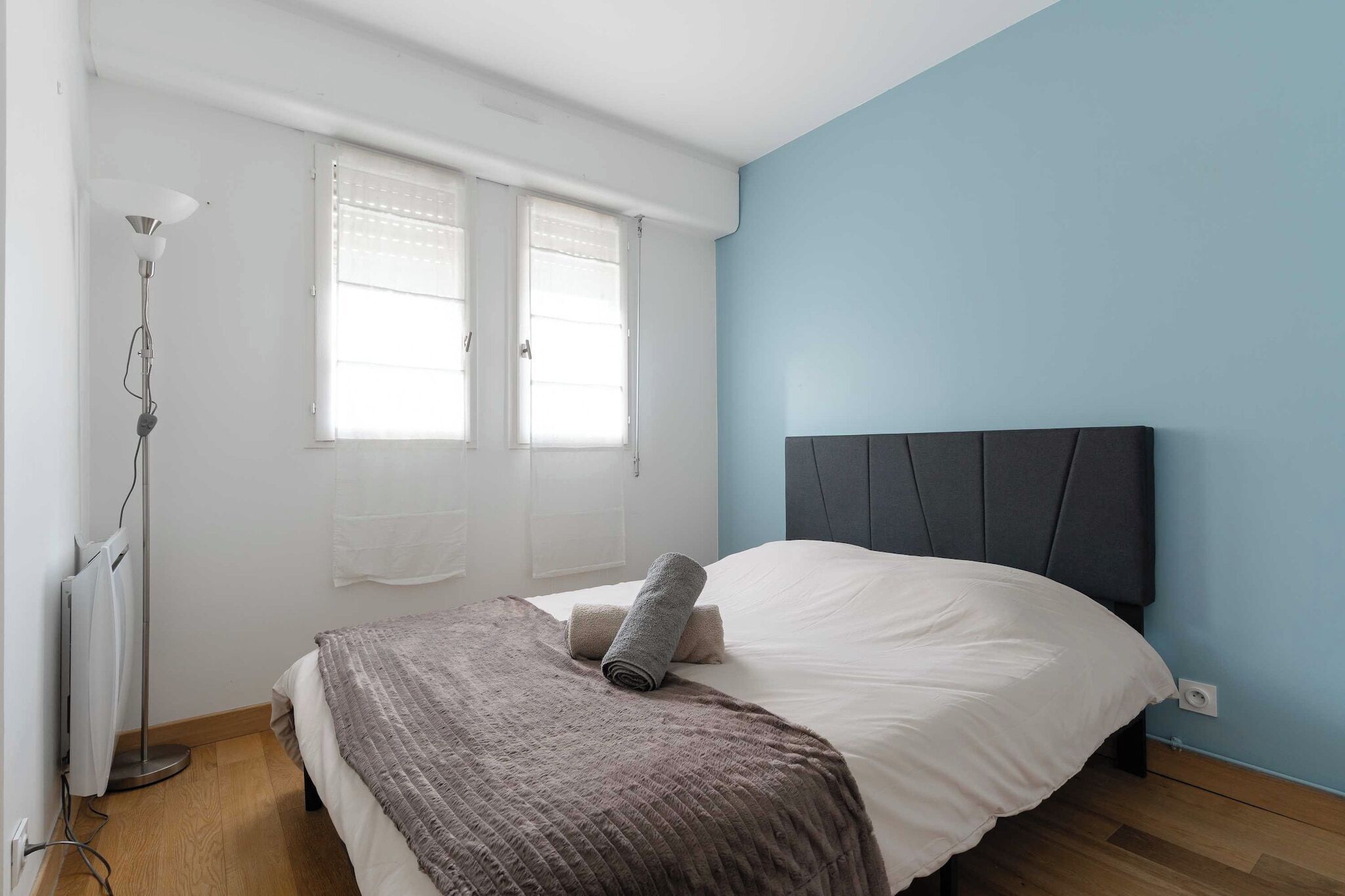 3 chambres, fer et planche à repasser, Wi-Fi gratuit, draps fournis