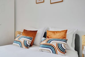 2 chambres, bureau, fer et planche à repasser, Wi-Fi gratuit