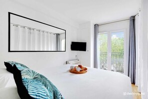 1 bedroom, iron/ironing board, free WiFi, bed sheets