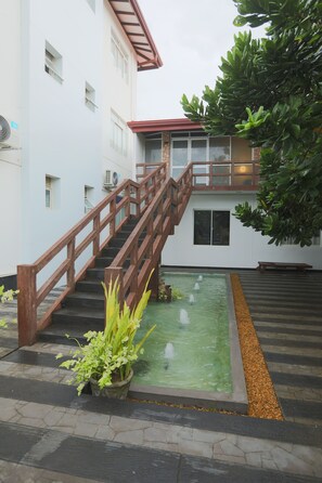 Living area - Blue Villa Wadduwa (Wadduwa)
