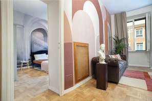 1 bedroom, in-room safe, desk, iron/ironing board