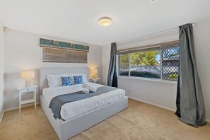 4 bedrooms, iron/ironing board, travel cot, WiFi