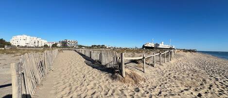 Beach nearby, sun-loungers