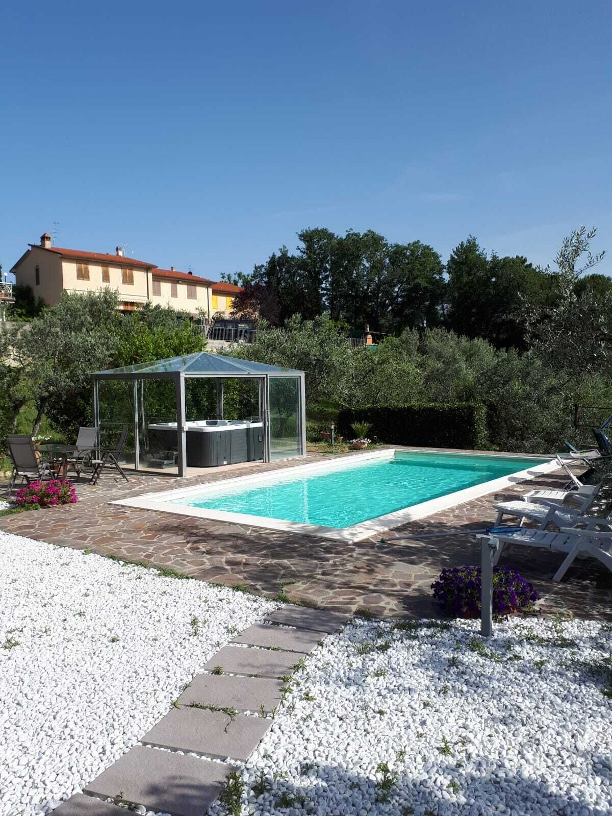 Piscina all'aperto