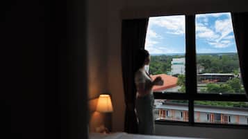 Superior Premier Room | Blackout drapes, free WiFi, bed sheets