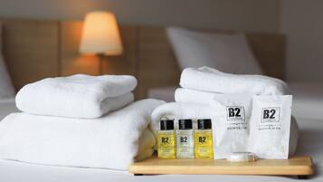 Superior Premier Room | 浴室 | 淋浴設備、毛巾、肥皂、洗髮精