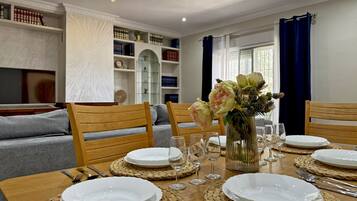 Dineren