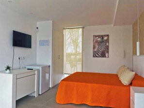 1 soverom, strykejern/-brett, wi-fi (inkludert) og sengetøy