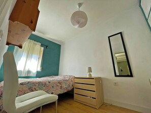 2 Schlafzimmer, Bügeleisen/Bügelbrett, kostenloses WLAN, Bettwäsche