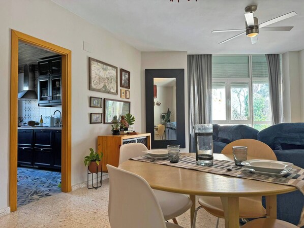 Dining - Apartamento Santiago - Ole Solutions (Jerez de la Frontera)