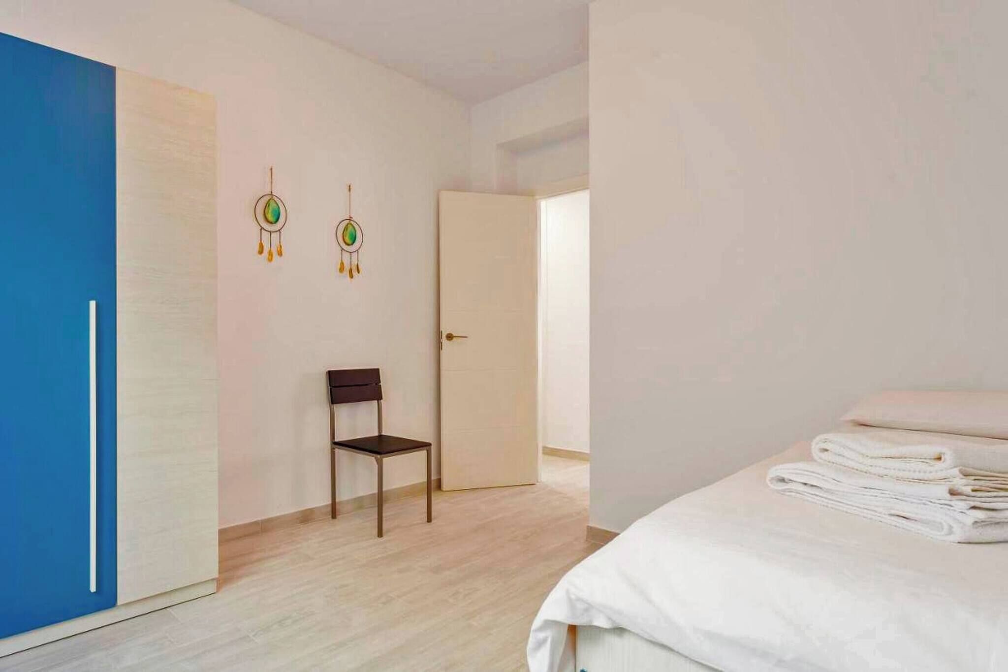 3 dormitorios, tabla de planchar con plancha, wifi gratis y ropa de cama