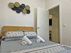 3 bedrooms, iron/ironing board, travel cot, free WiFi