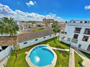 Pool - Ronda de la Luz - Ole Solutions (Jerez de la Frontera)
