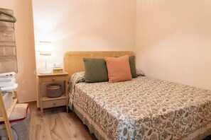 2 bedrooms, iron/ironing board, travel cot, free WiFi - Apartamento Chanca - Ole Solutions (Puerto de Santa María)