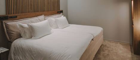 Superior No Window | 1 bedroom, premium bedding, pillowtop beds, minibar