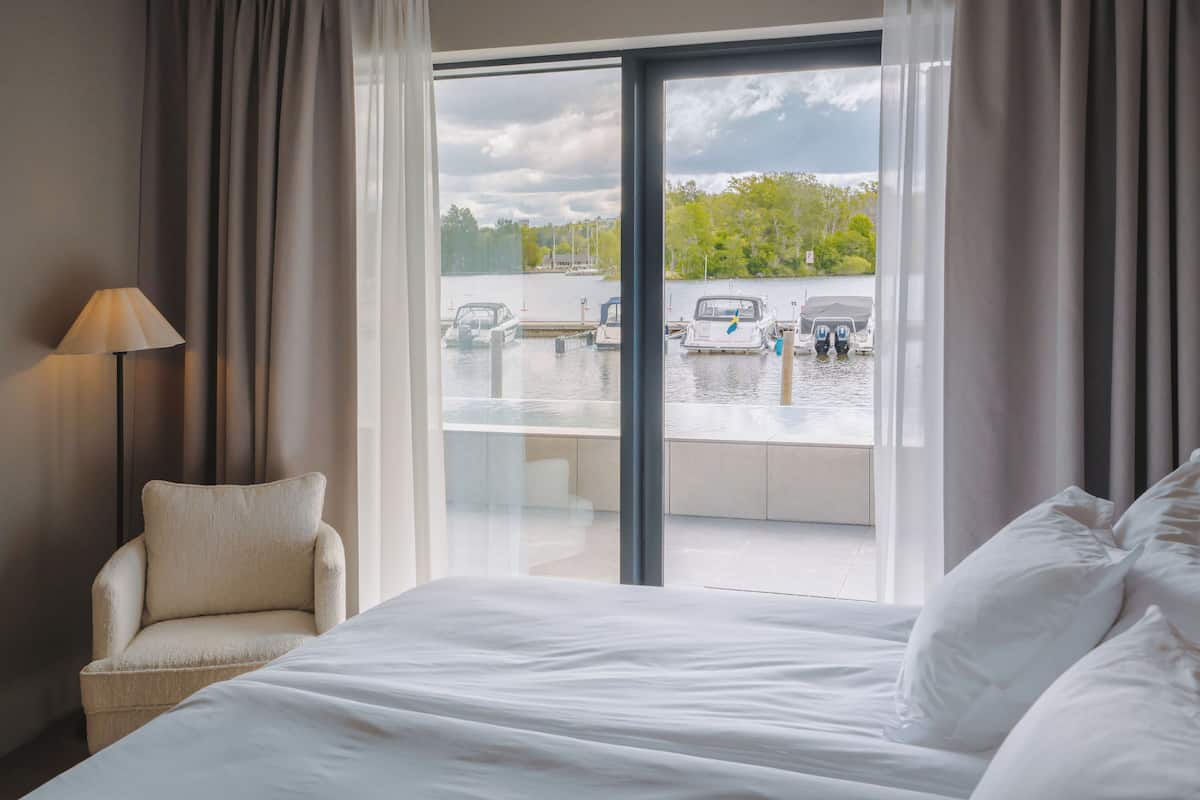 Premium Sea View