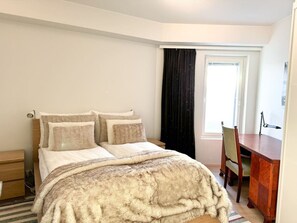 2 makuuhuonetta, Wi-Fi, vuodevaatteet