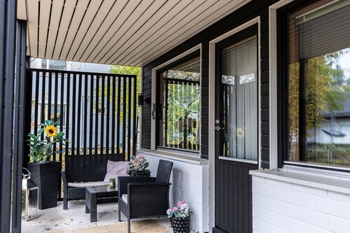 Villa Polar City by BookLapland