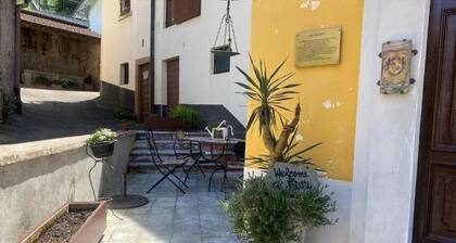 Foresteria Lombarda B & B Cà Pelitti - Room with French bed