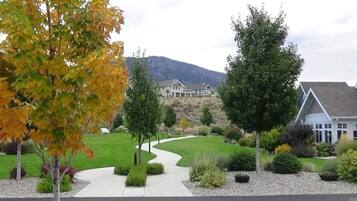 Nhà | 4 phòng ngủ