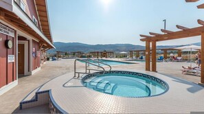 Room - Viognier Cottage - Walk to Pools and Beach 9 (Osoyoos)