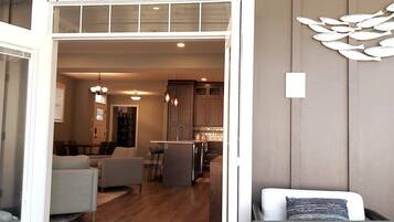 Nhà | 4 phòng ngủ