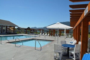 House | 4 bedrooms - Merlot at The Cottages on Osoyoos Lake 5 (Osoyoos)