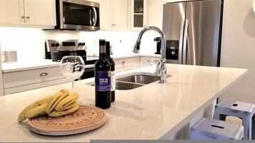 House | 4 bilik tidur