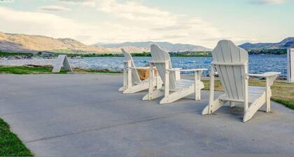 White Sand Meadow Cottage by the Beach 53