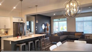 4 Schlafzimmer